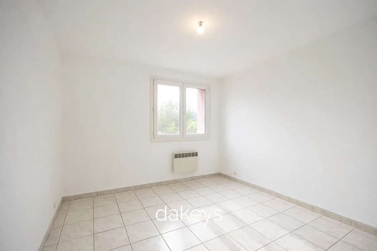 Appartement à MARSEILLE-9E
