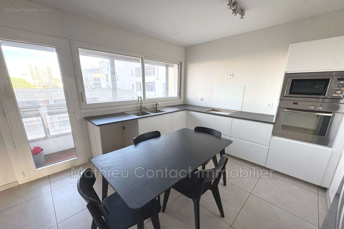 Appartement à NIMES