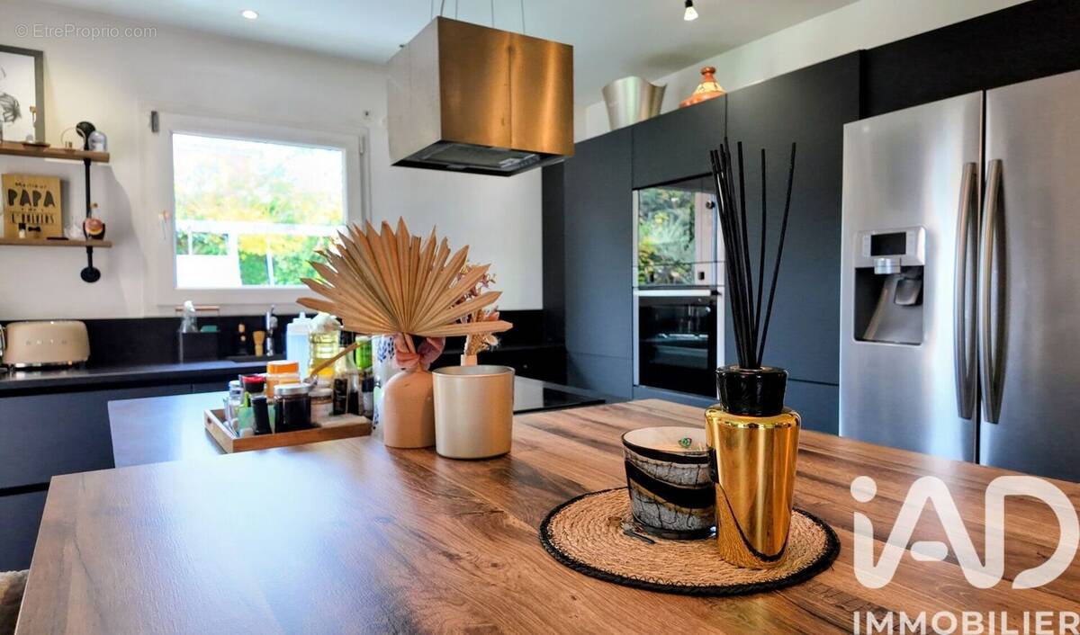 Photo 1 - Maison à ROCHE-LA-MOLIERE