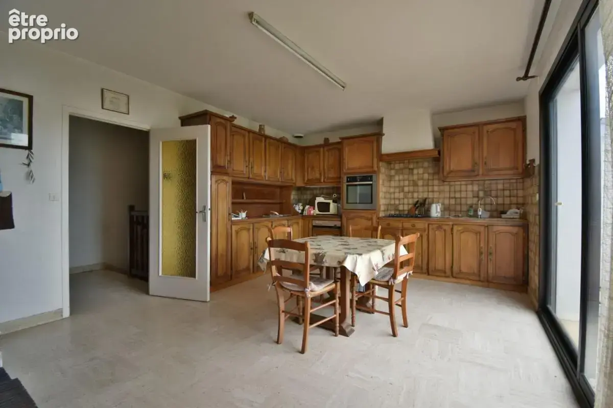 Maison 6 pièces 140 m² à vendre à Cholet (49300) - photo 4
