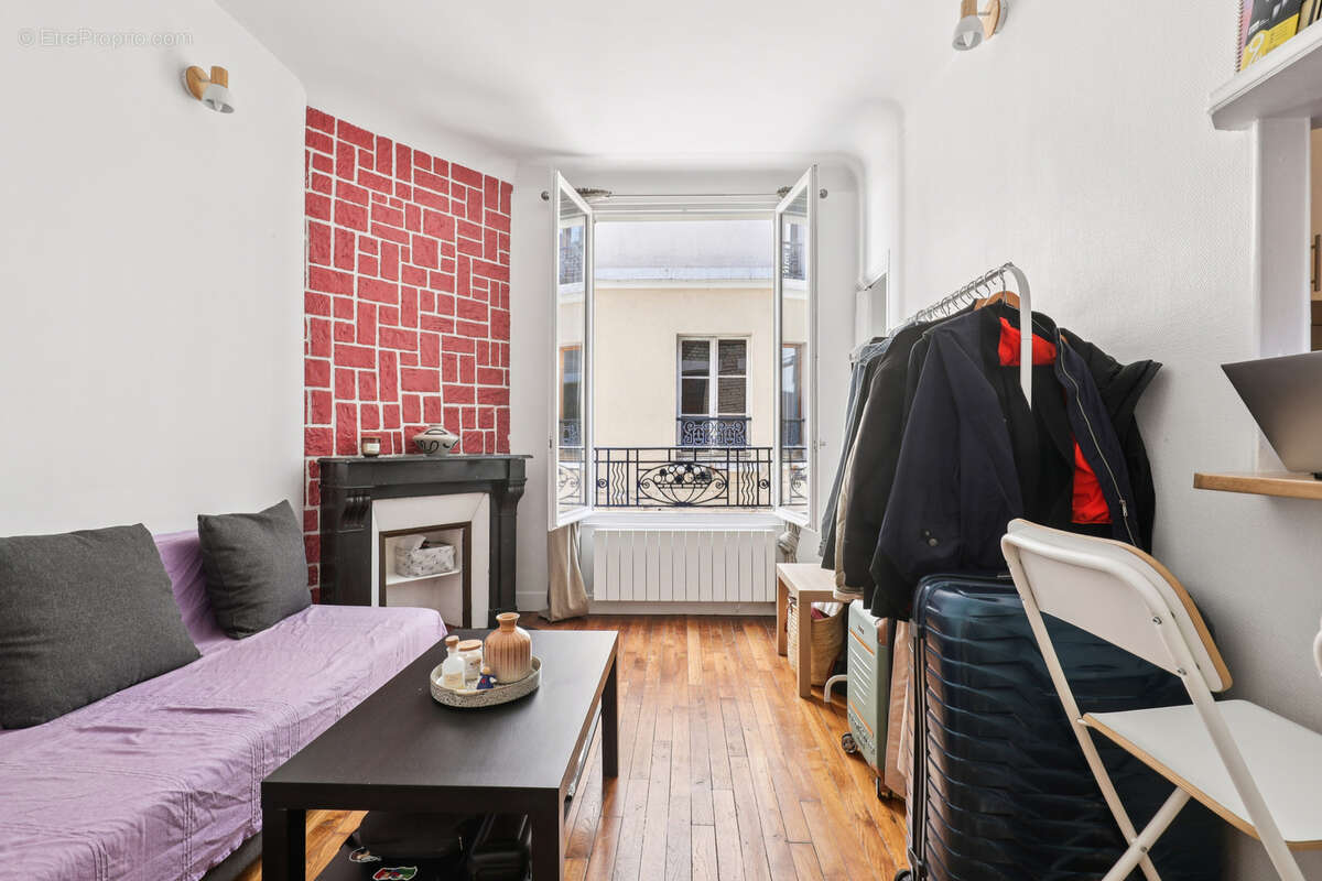 Appartement à PARIS-18E