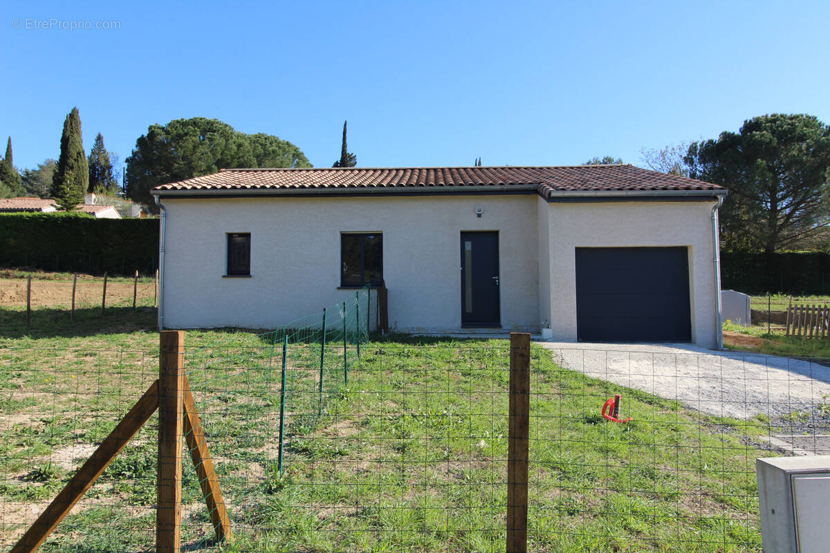 Maison à PIEUSSE