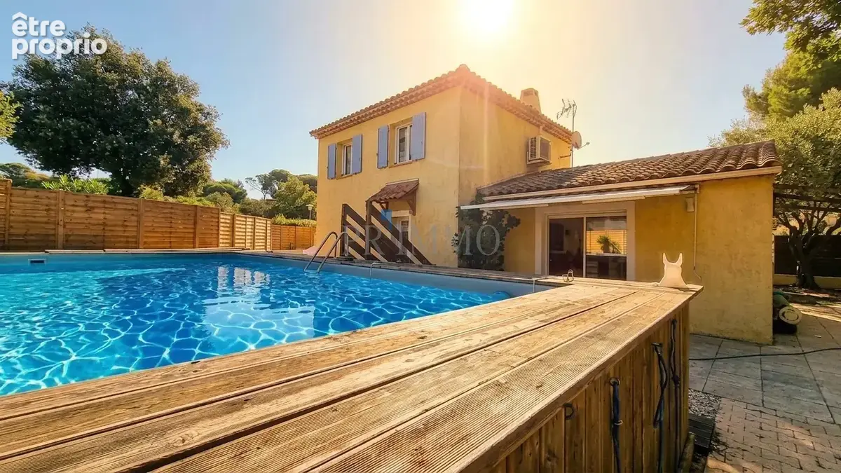 Frejus -charmante villa au calme avec piscine - photo 2