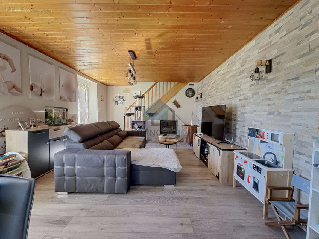 Appartement à DAMPRICHARD