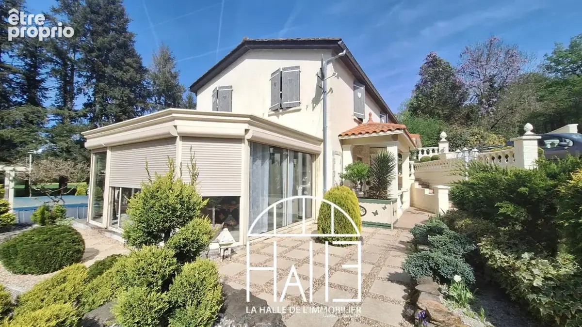 Maison 6 pièces 146 m² à vendre à Chassenon (16150) - photo 2