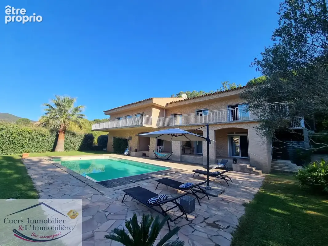 Photo Maison à Collobrieres au prix de 933 000€