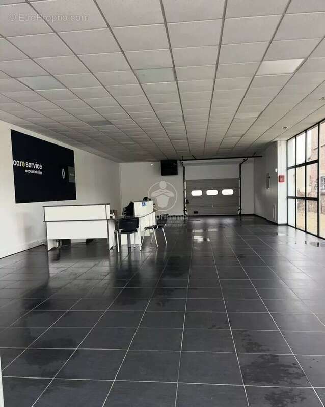 Commerce à DEVILLE-LES-ROUEN