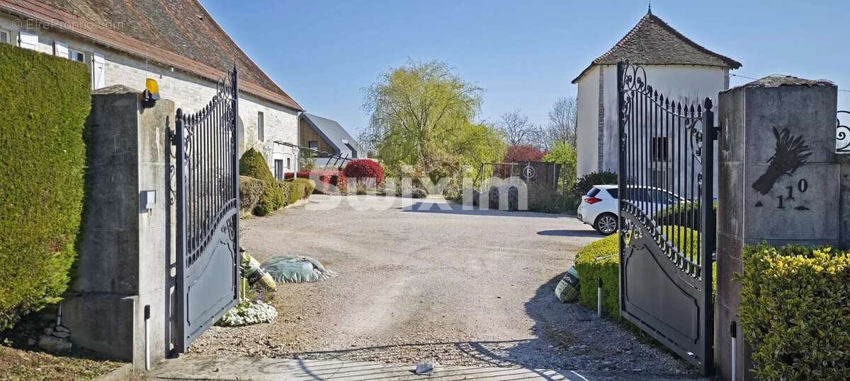 Maison à DOLE