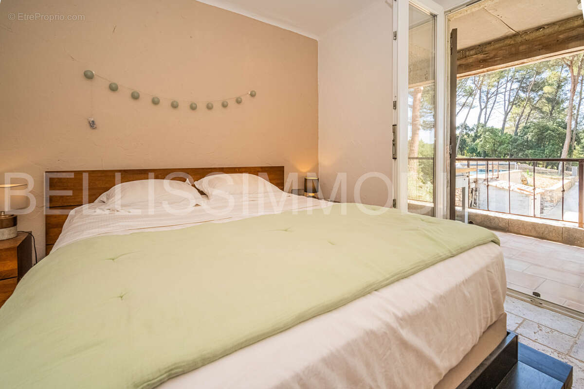 Maison à SAINT-RAPHAEL