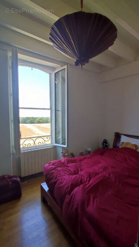 Maison à MONTAIGU-DE-QUERCY