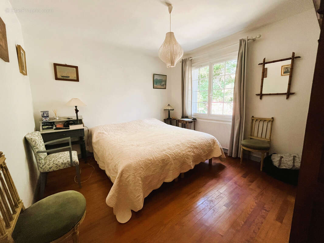 Maison à MESCHERS-SUR-GIRONDE