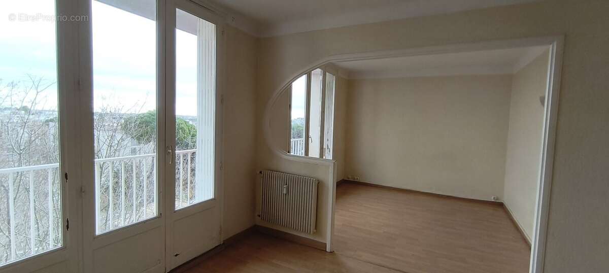 Appartement à BEZIERS