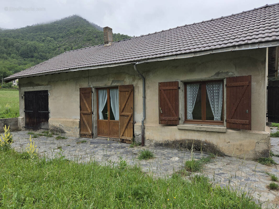 Maison à VICDESSOS
