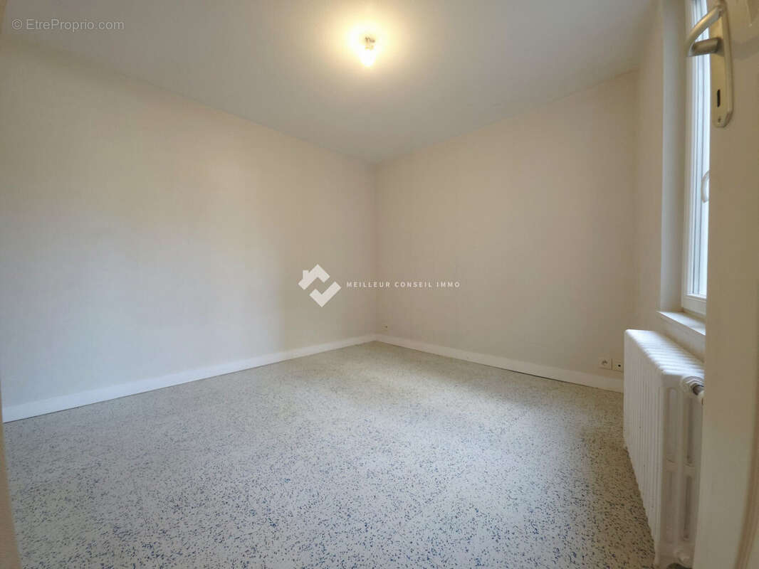 Maison 104 m² à Ploeuc-Sur-Lie  - photo 6