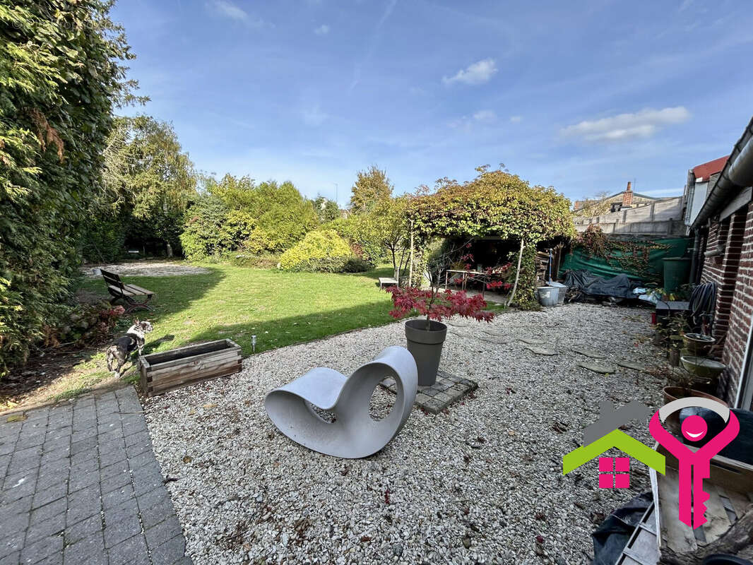 Maison à DOUCHY-LES-MINES