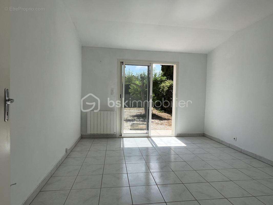 SAUJON  -  maison plain-pied 91 m2 sur terrain clos 560 m2 - photo 12