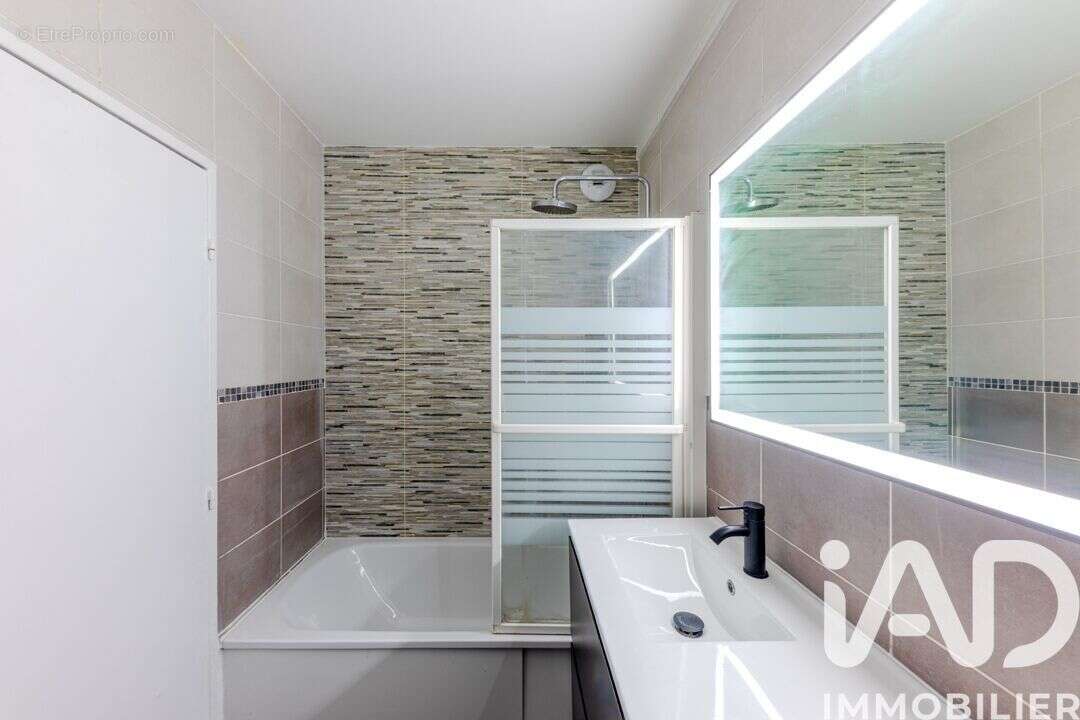 Photo 8 - Appartement à CERGY