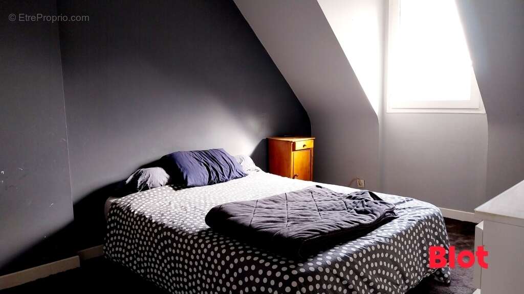 Maison à SAINT-JOUAN-DES-GUERETS