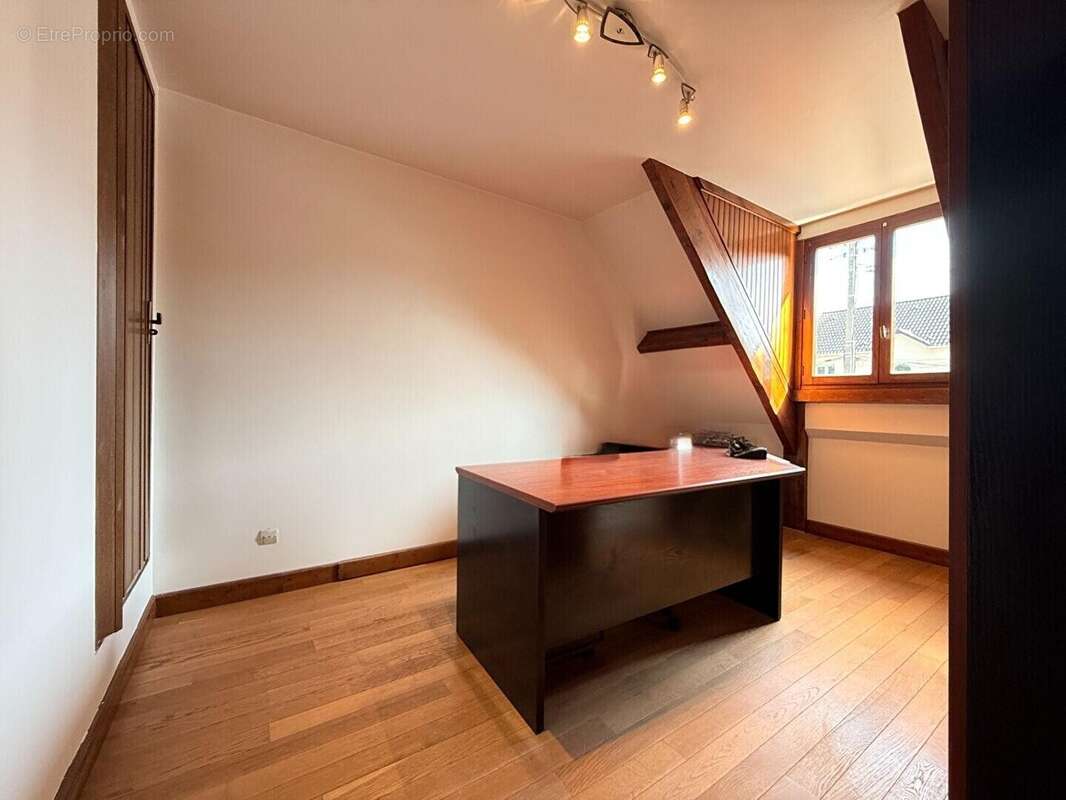 Maison à RIS-ORANGIS