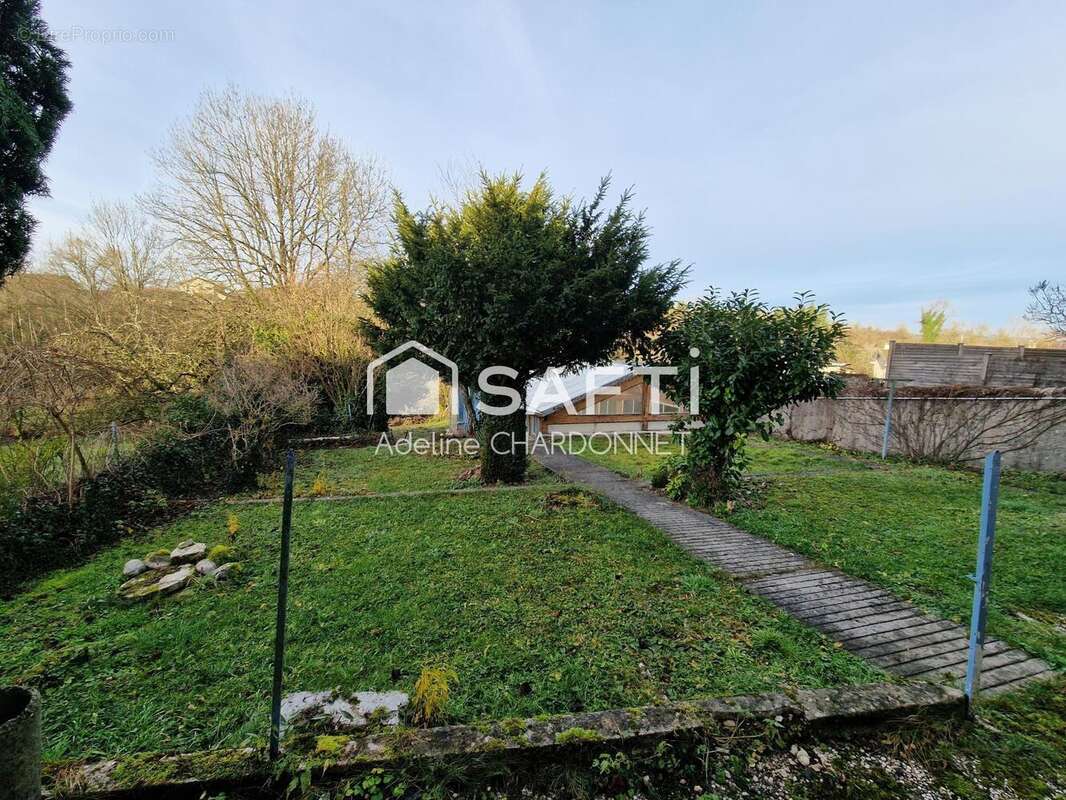 Photo 2 - Maison à MONTREAL-LA-CLUSE