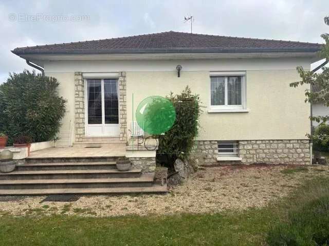 Maison à BALLANCOURT-SUR-ESSONNE