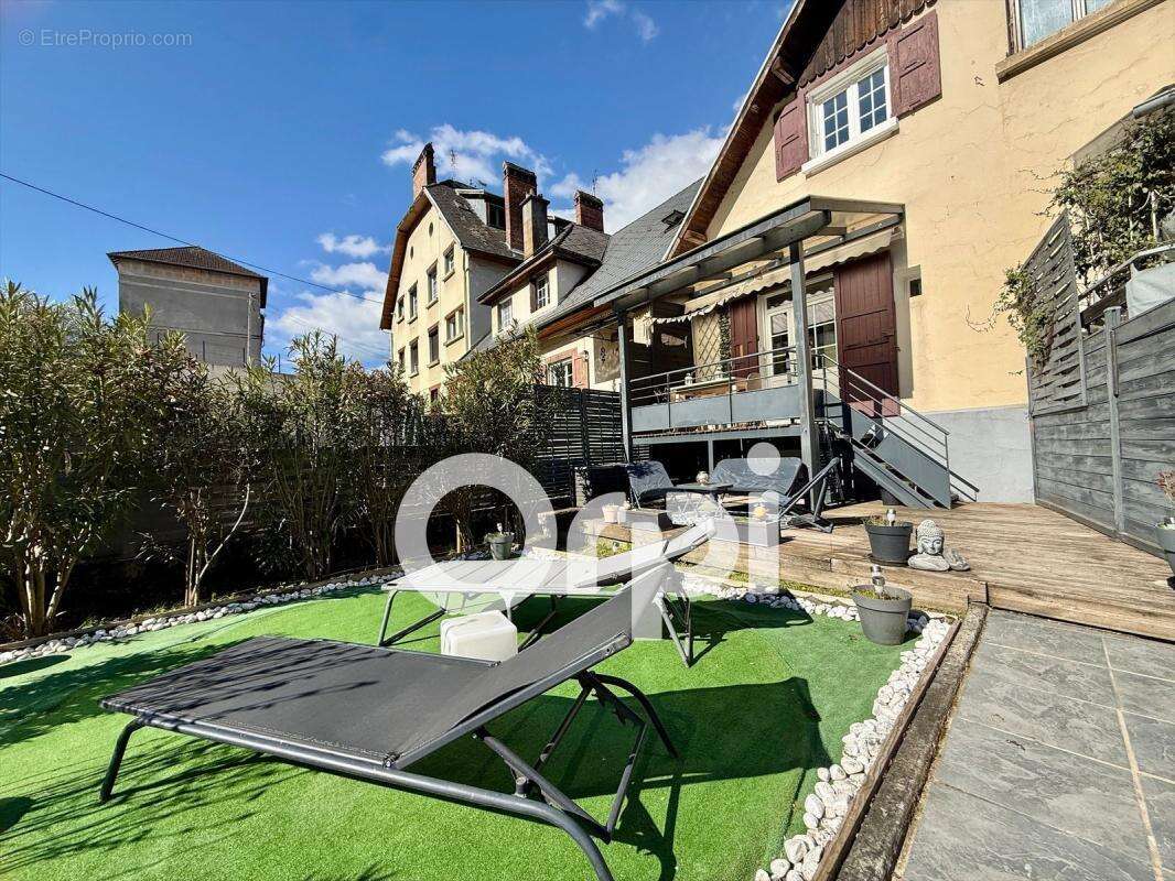 Maison à FROGES