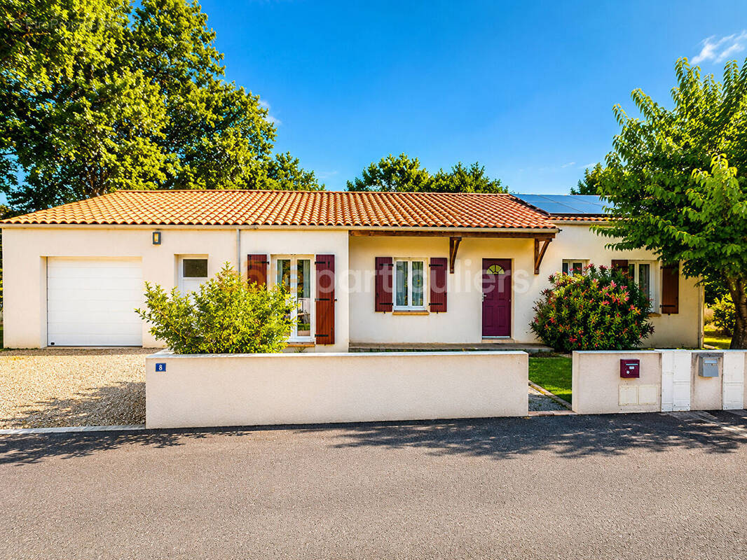 Maison à LA CHAPELLE-ACHARD