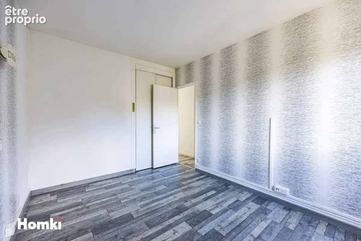 Appartement T3 lumineux de 59 m² à Montreuil, Rue Yves Farge - photo 8