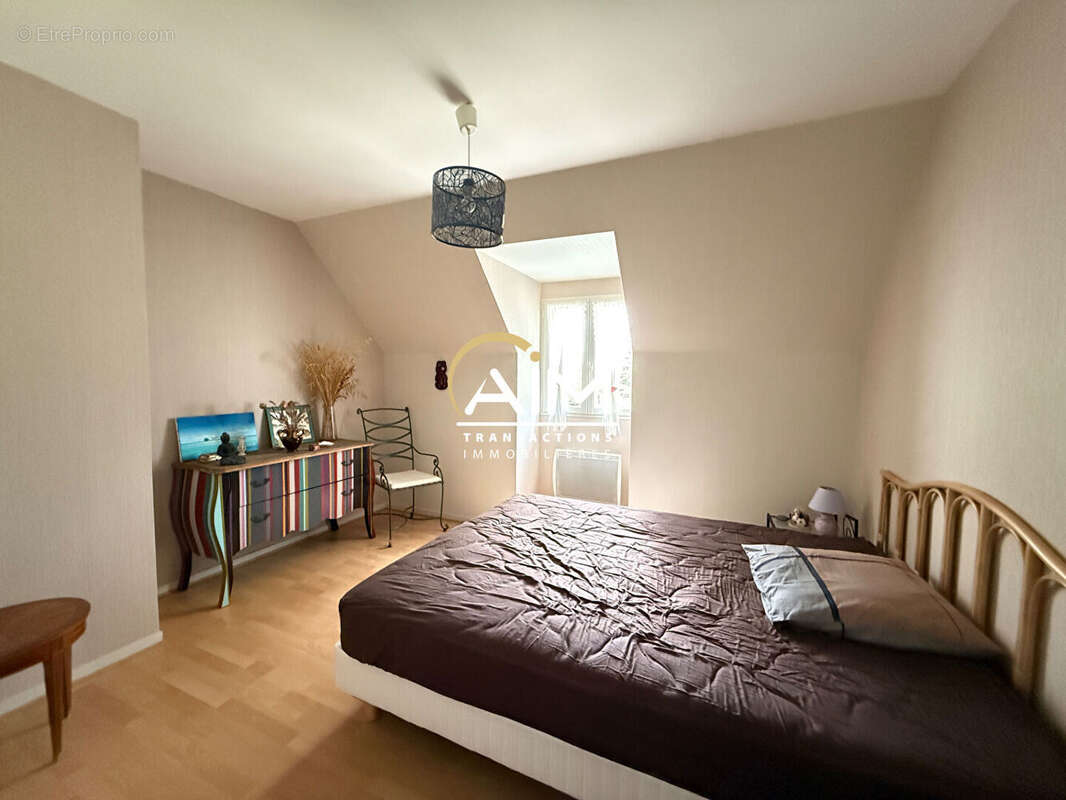 Maison à MONTLOUIS-SUR-LOIRE