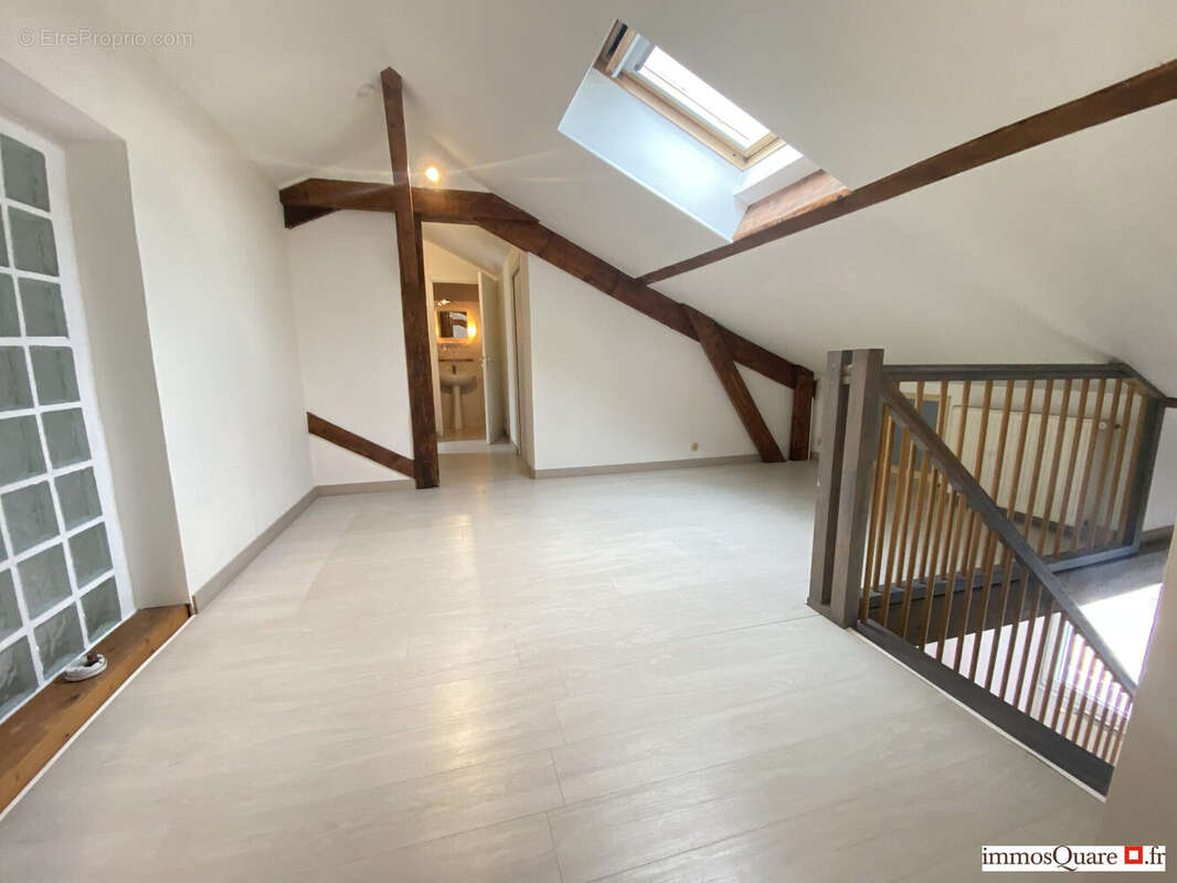 Appartement à LYON-8E