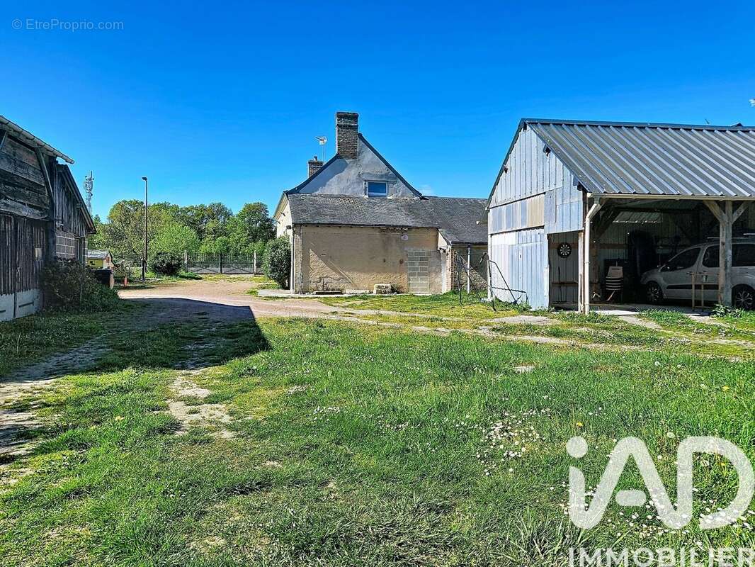 Photo 3 - Maison à AMBILLOU