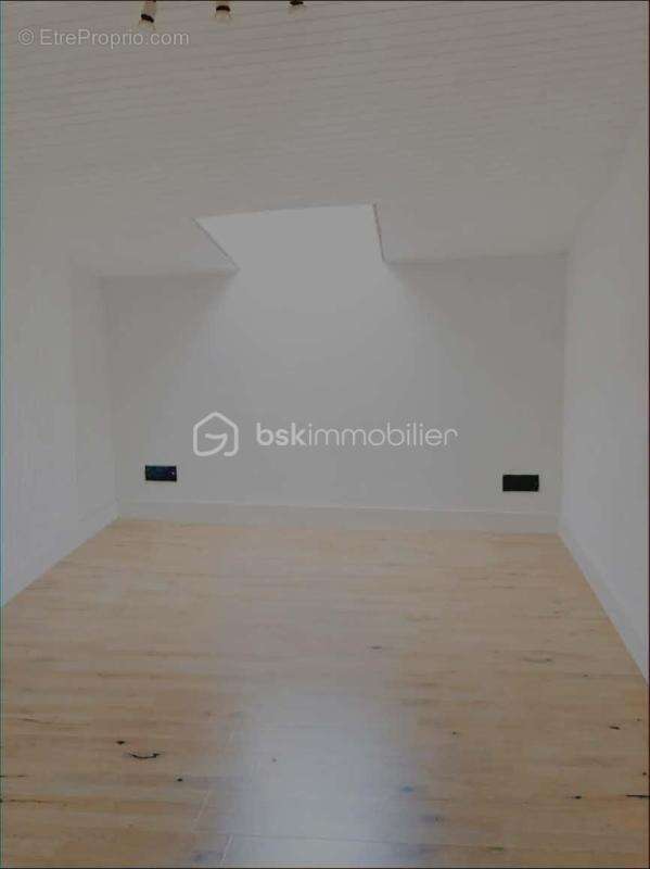 Exclusivité - coup de cœur à DIGNE centre - appartement 58m², 4 pièces - cave 20m² - photo 10