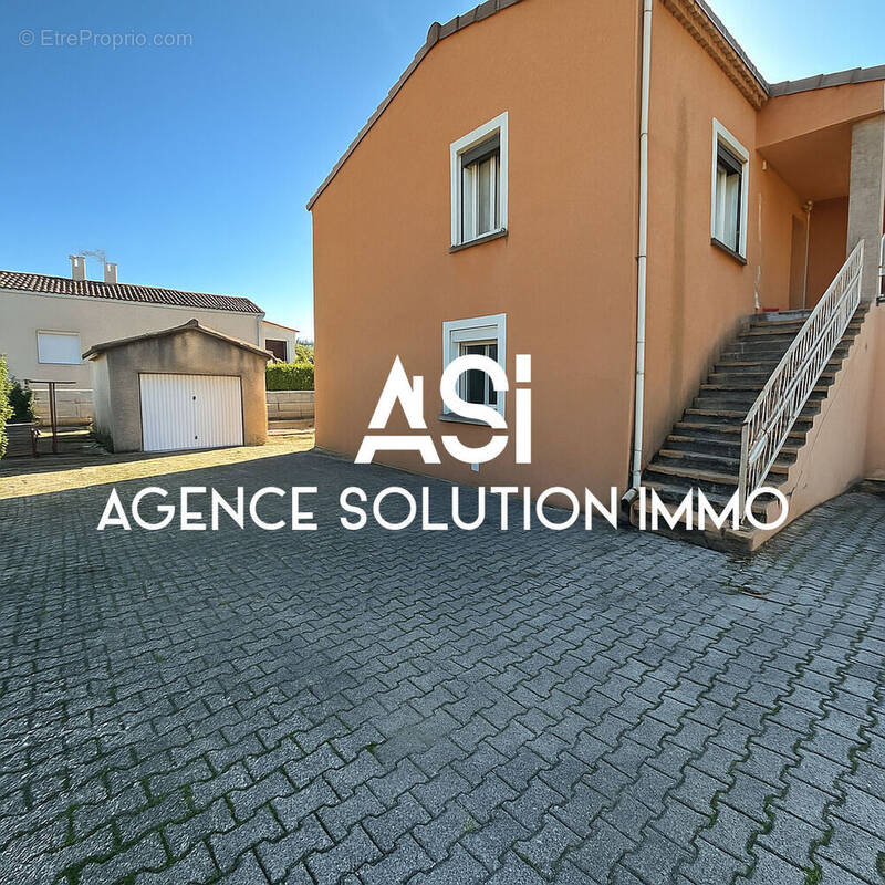 Appartement à VIVIERS