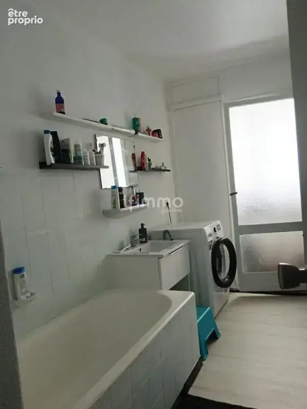 Appartement ,T4 79 m2 - photo 2