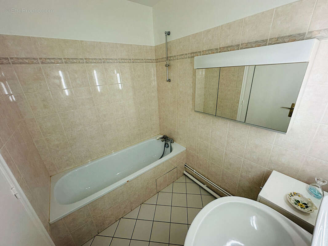 Appartement 76m² à tours - photo 4