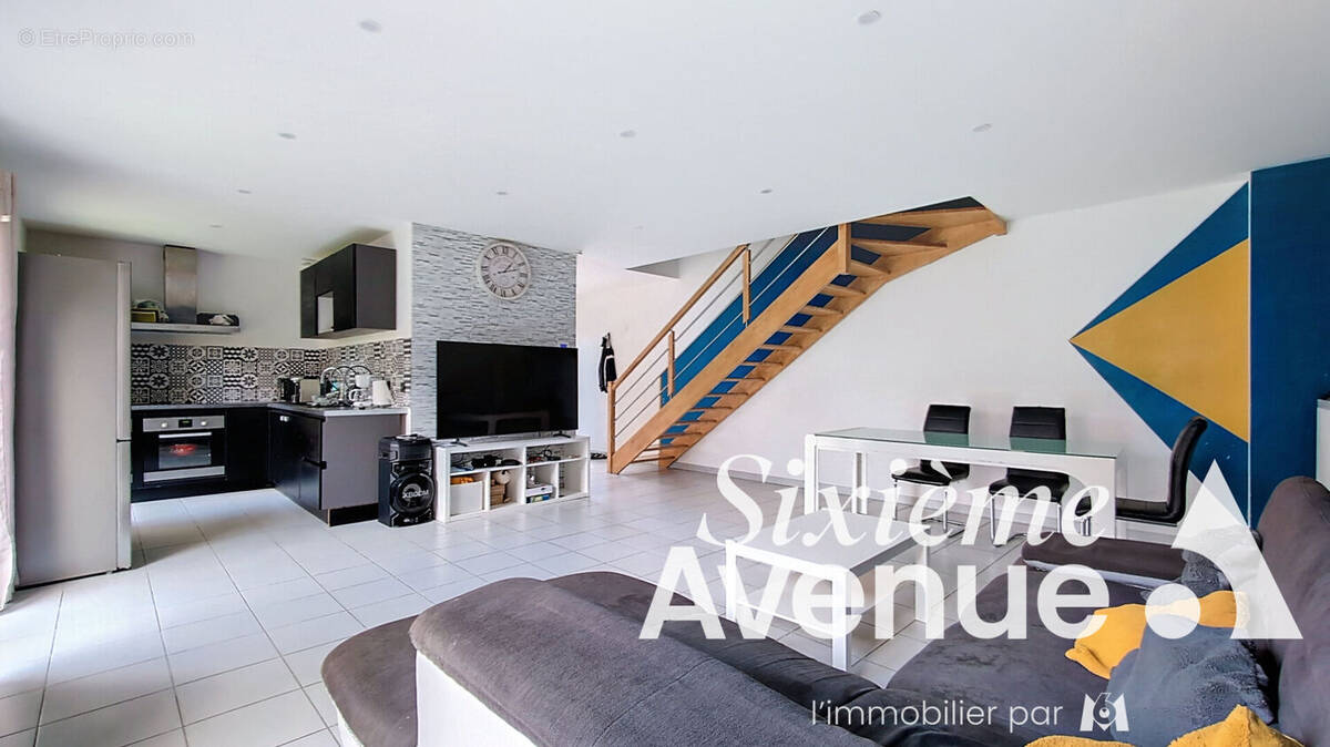 Maison à VENISSIEUX