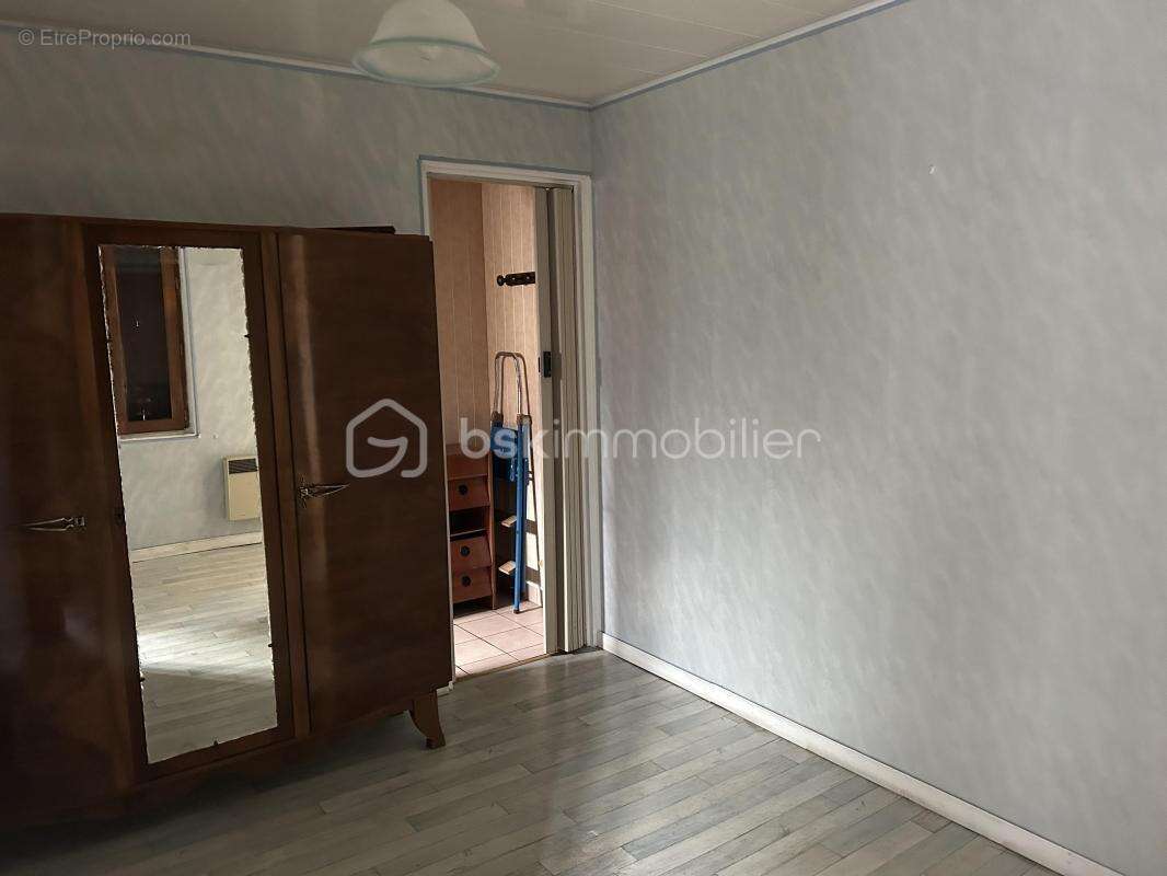 Maison à VILLENEUVE-LE-ROI