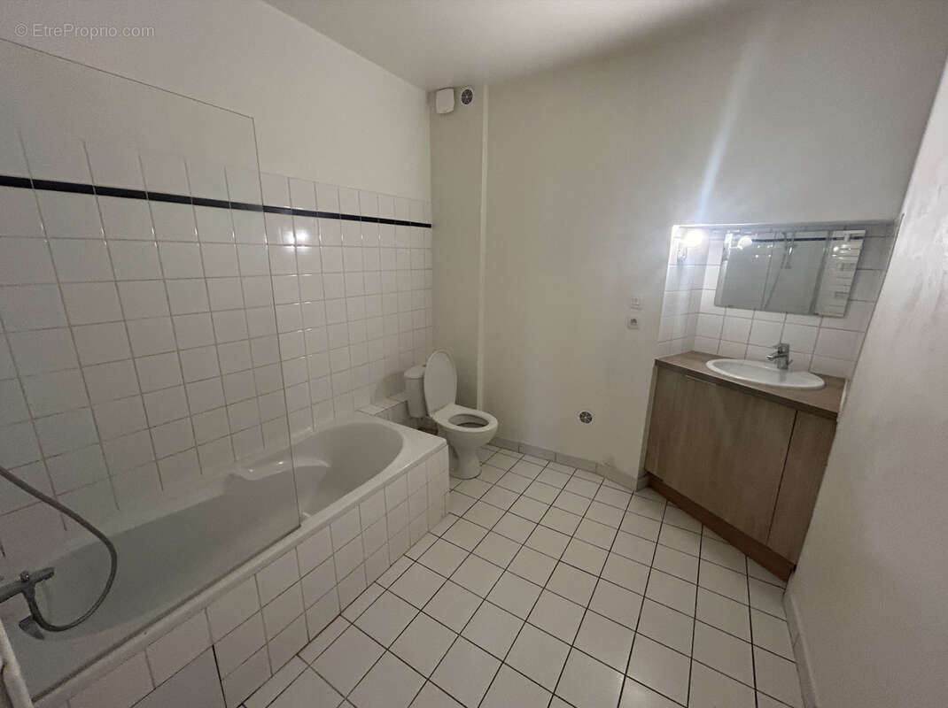 Appartement à ANSE