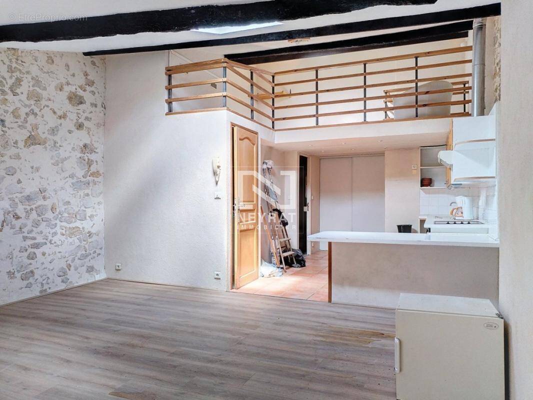 Appartement à MONTAUROUX
