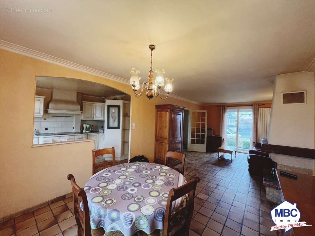 Maison à TREMENTINES