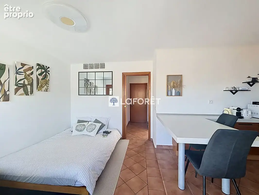 Roquebrune Cap Martin 2 pièces 30 .36 m2 - dernier étage - vue mer  - grande terrasse - photo 10