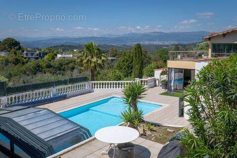 Maison à CANNES
