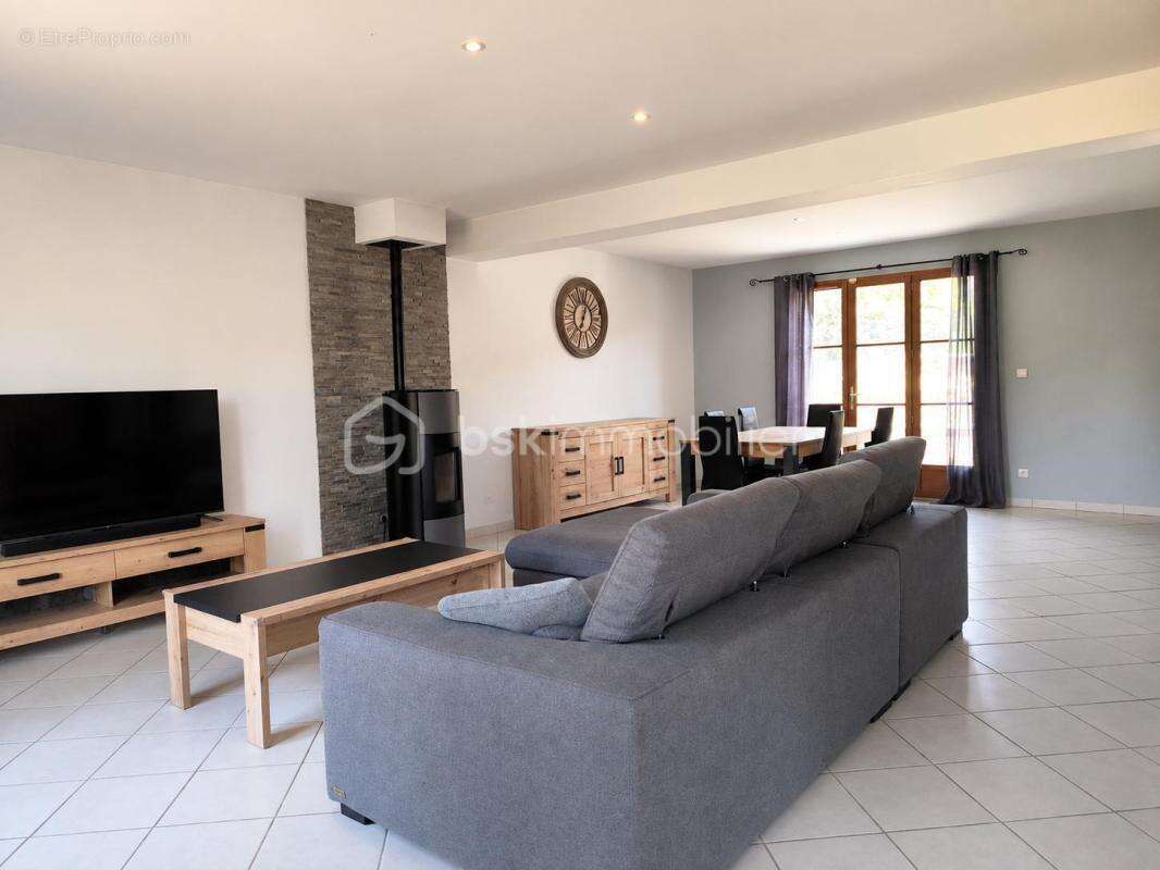 Maison-4 chambres-garage et jardin - photo 2