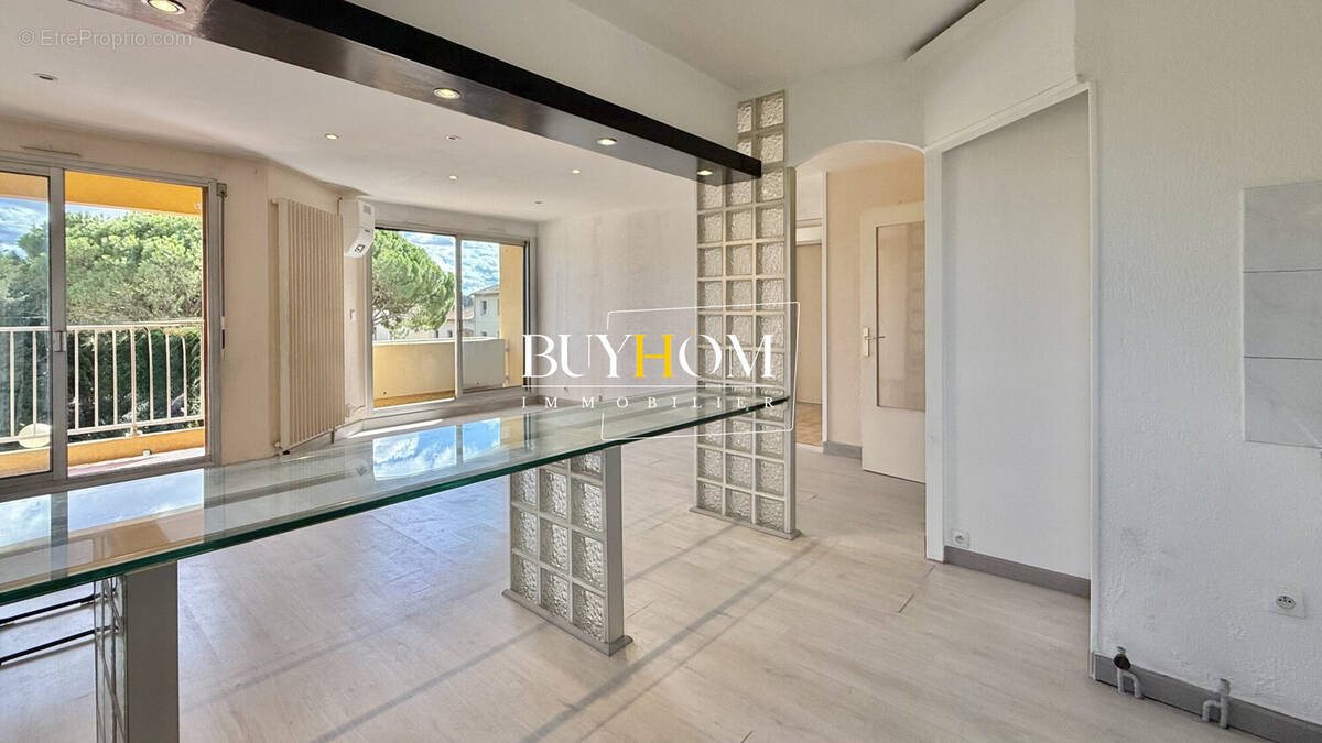 Appartement à LE PONTET