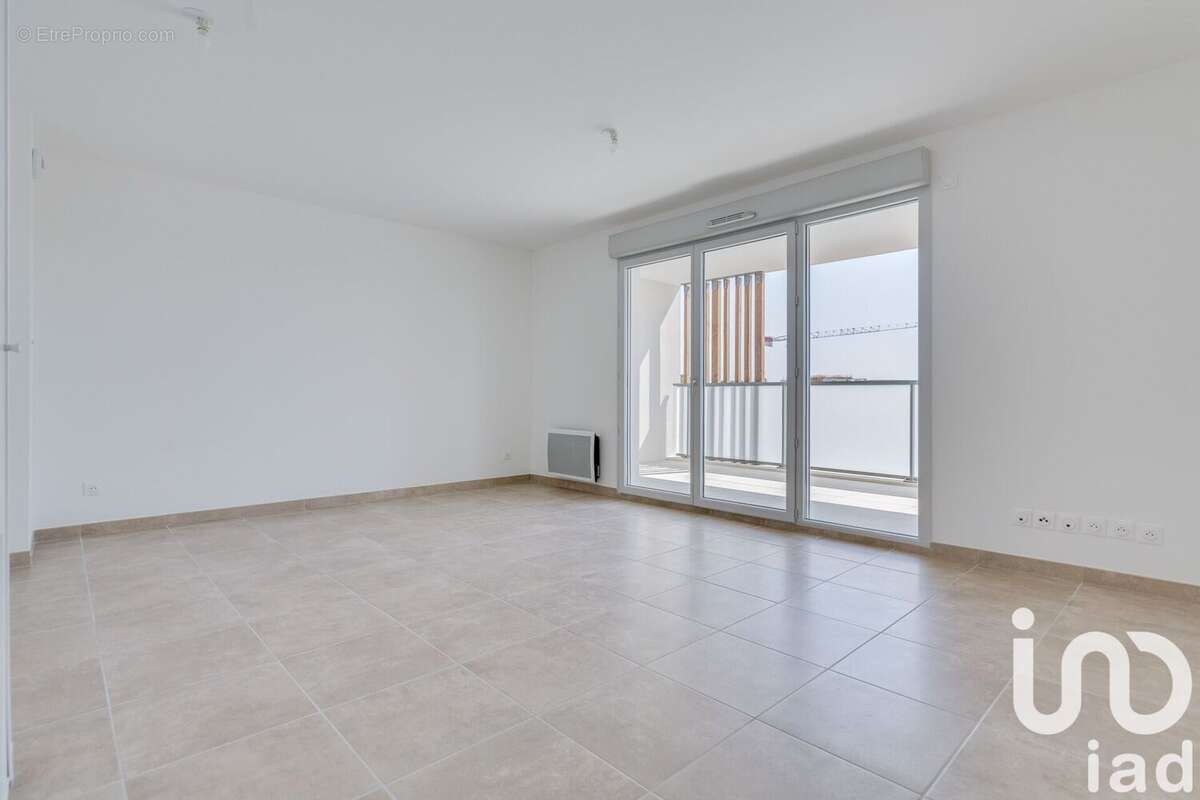 Photo 3 - Appartement à MARSEILLE-13E