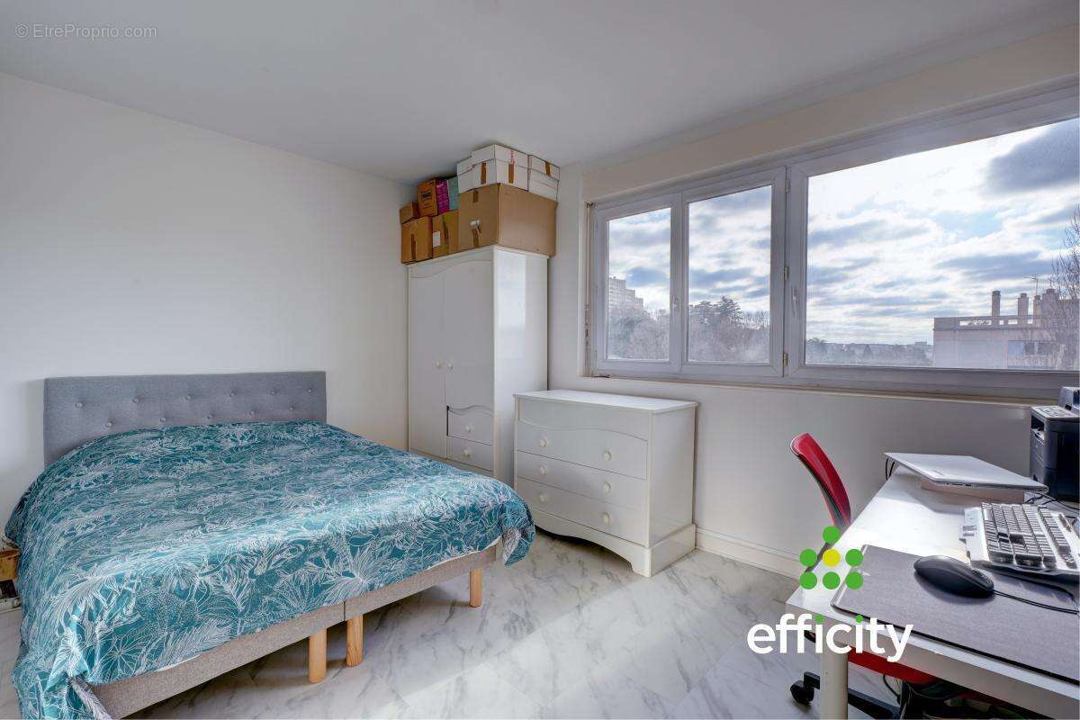 Appartement à OULLINS