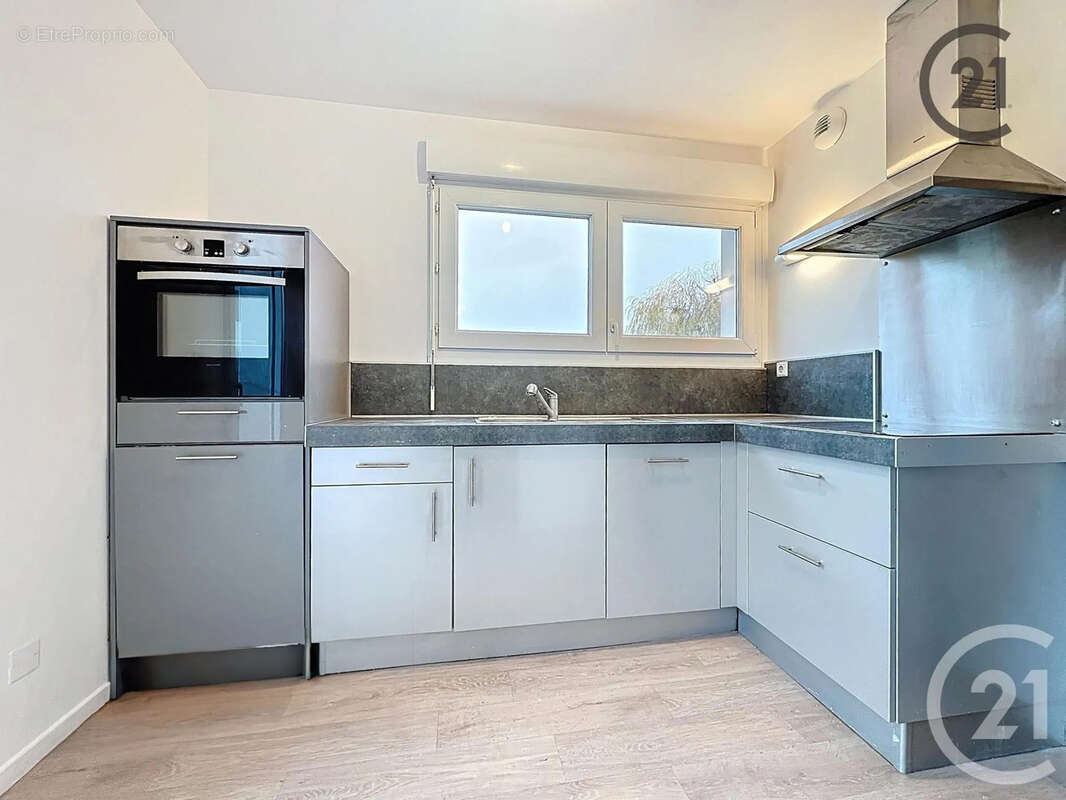 Appartement à TINQUEUX