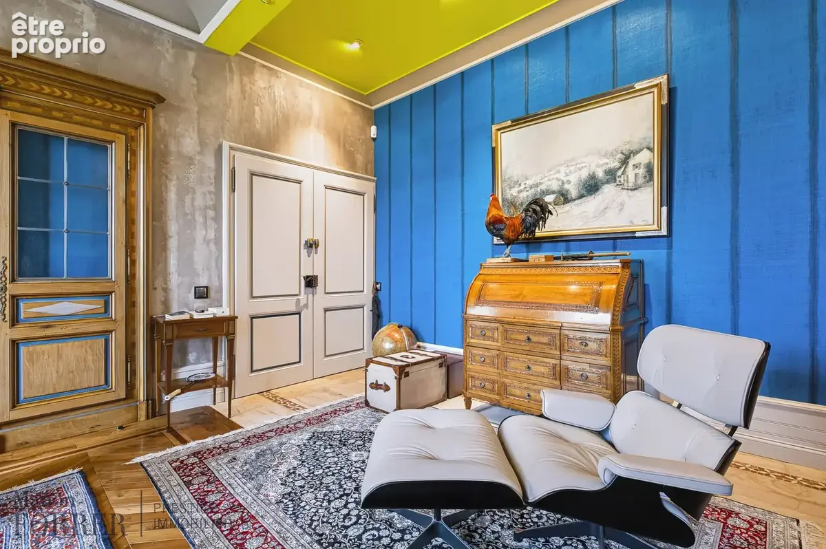 À VENDRE ! Maison de maître aux prestations haut de gamme avec piscine intérieure & jardin   327 m2 - photo 9