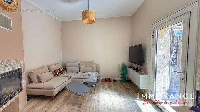 Appartement à LE CRES