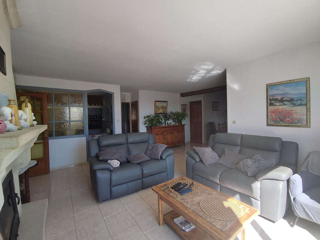 Maison à VILLENEUVE-LES-AVIGNON